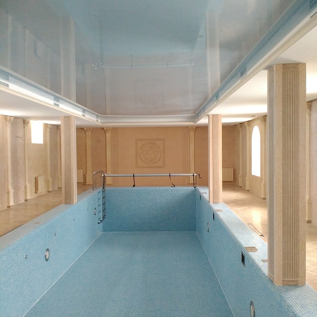 Бассейн Mares Versace